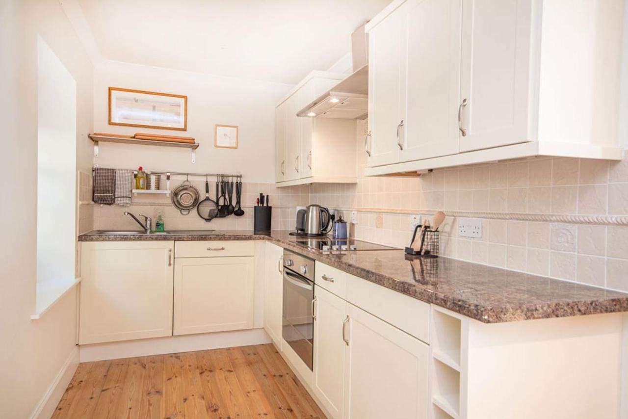 Braefoot Cottage Fortrose Exterior photo
